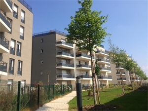 parking à la location -   69200  VENISSIEUX, surface 0 m2 location parking - UBI453155564
